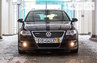 Универсал Volkswagen Passat 2010 в Стрые