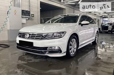 Универсал Volkswagen Passat 2018 в Луцке