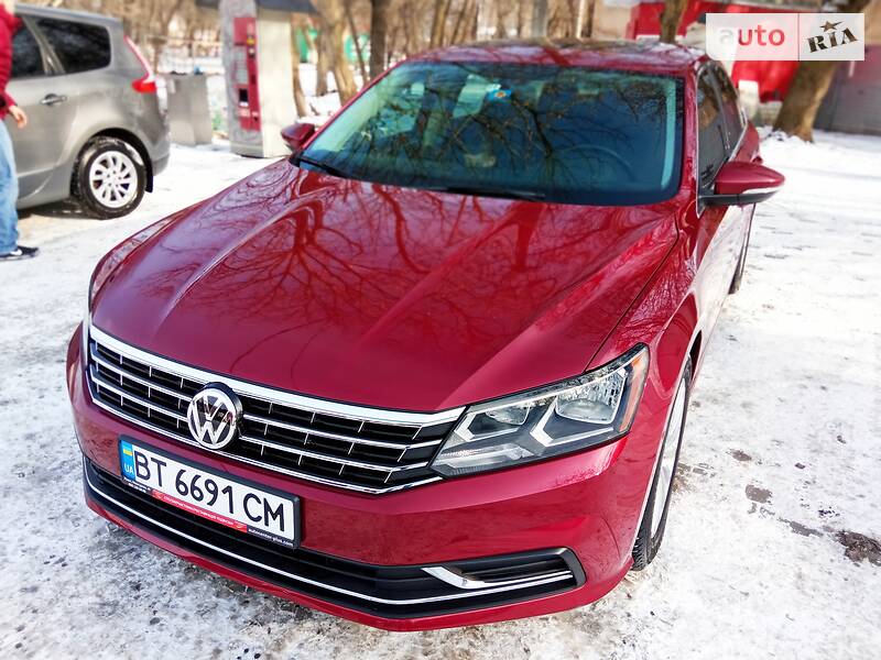 Седан Volkswagen Passat 2015 в 