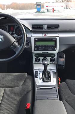 Седан Volkswagen Passat 2009 в Хмельницком