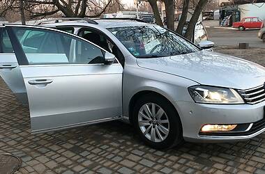 Универсал Volkswagen Passat 2012 в Одессе