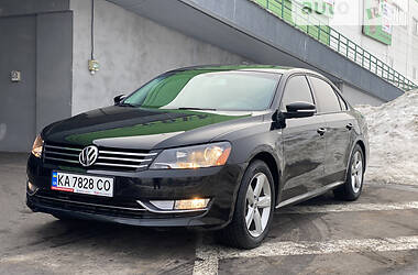 Седан Volkswagen Passat 2014 в Киеве