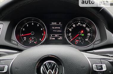 Седан Volkswagen Passat 2016 в Киеве