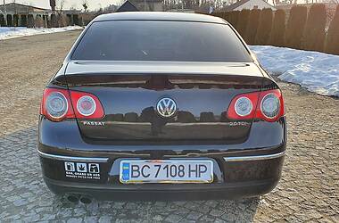 Седан Volkswagen Passat 2006 в Жовкве