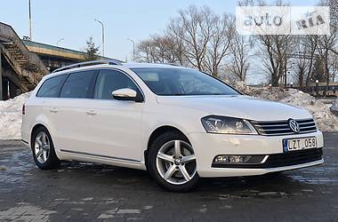 Volkswagen Passat 2011