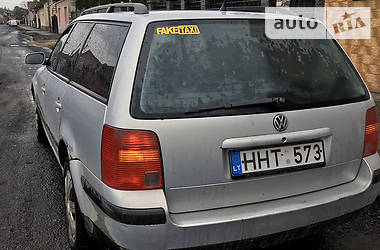 Универсал Volkswagen Passat 1999 в Виноградове