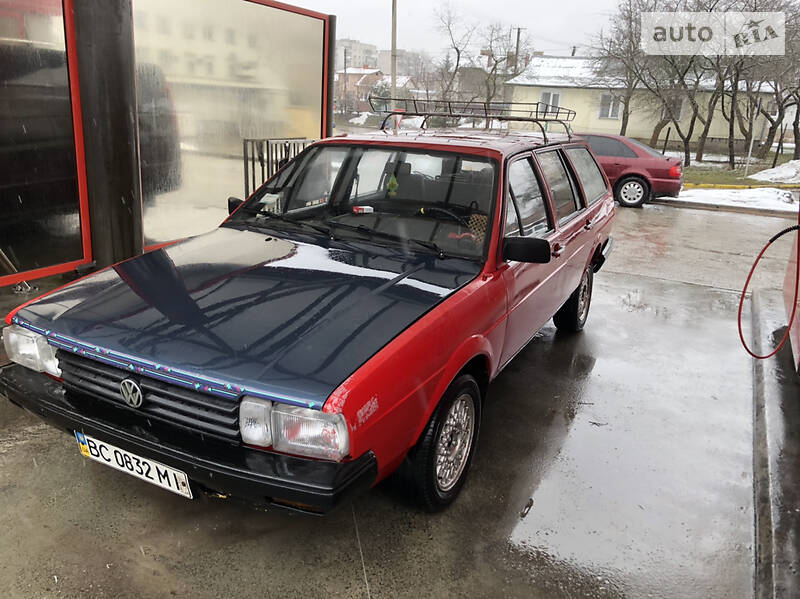 Универсал Volkswagen Passat 1987 в Львове