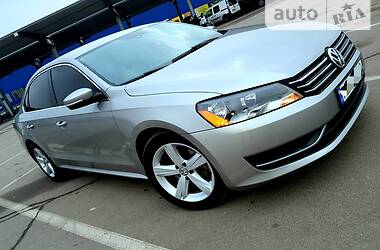 Седан Volkswagen Passat 2013 в Запорожье