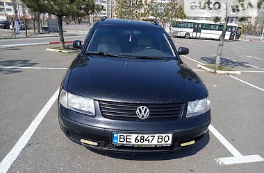 Универсал Volkswagen Passat 1999 в Николаеве