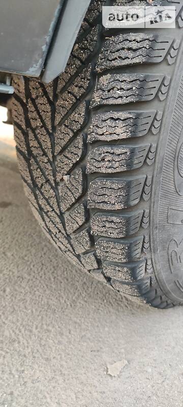 Седан Volkswagen Passat 1989 в Кривому Розі