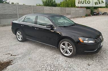 Седан Volkswagen Passat 2013 в Запоріжжі
