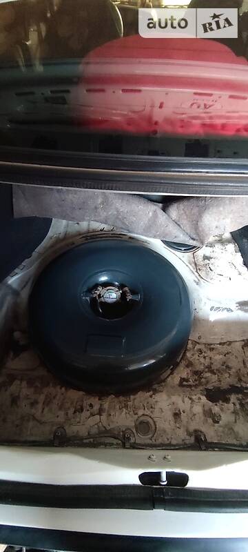 Седан Volkswagen Passat 1989 в Кривому Розі