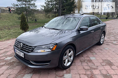 Седан Volkswagen Passat 2012 в Виннице