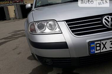 Седан Volkswagen Passat 2001 в Каменец-Подольском