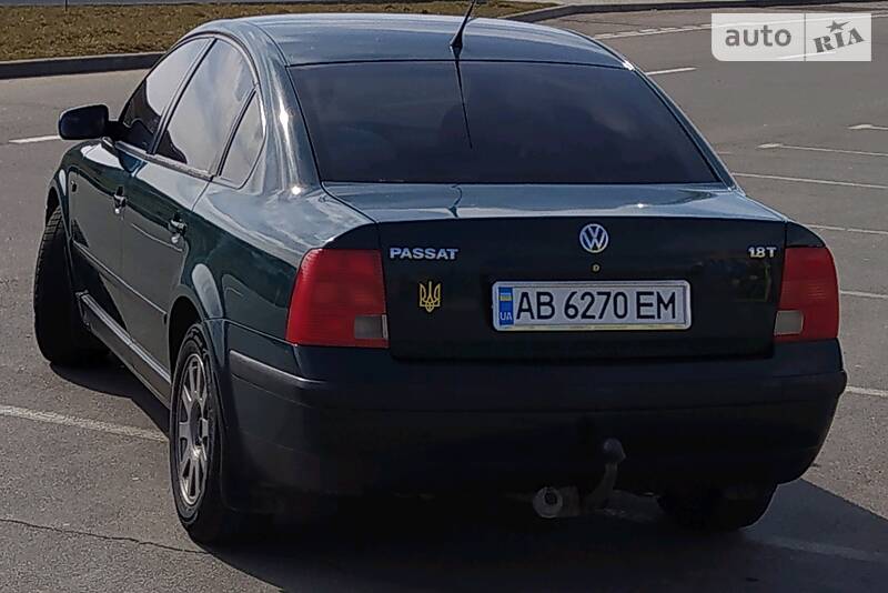 Седан Volkswagen Passat 1998 в Виннице