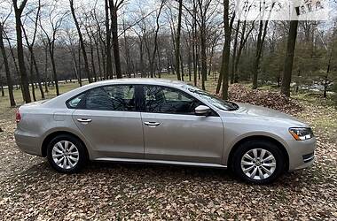 Седан Volkswagen Passat 2013 в Запорожье