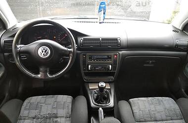 Универсал Volkswagen Passat 2000 в Стрые