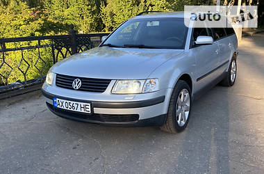 Універсал Volkswagen Passat 2000 в Харкові