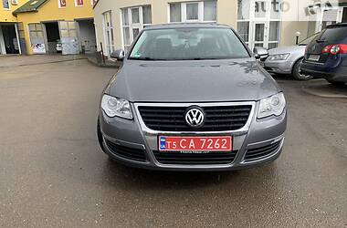 Седан Volkswagen Passat 2006 в Черновцах