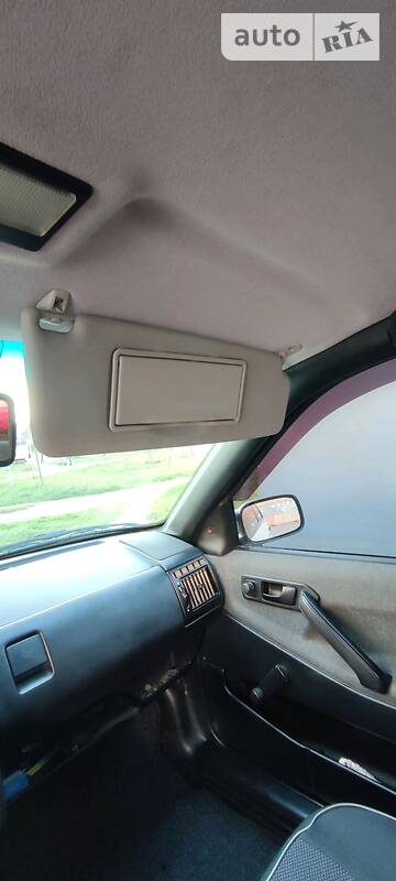 Седан Volkswagen Passat 1989 в Кривому Розі