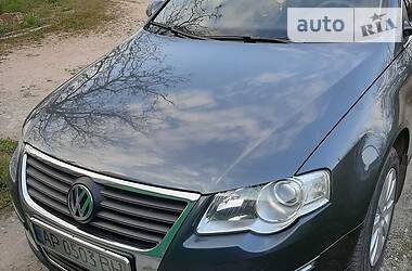 Седан Volkswagen Passat 2010 в Бердянске