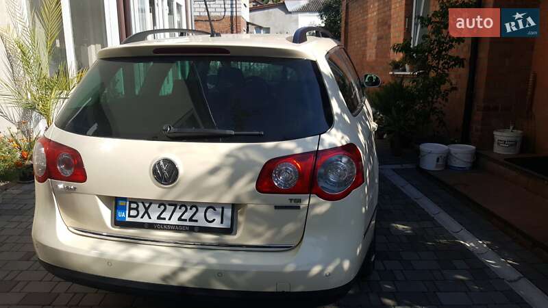 Універсал Volkswagen Passat 2010 в Хмельницькому