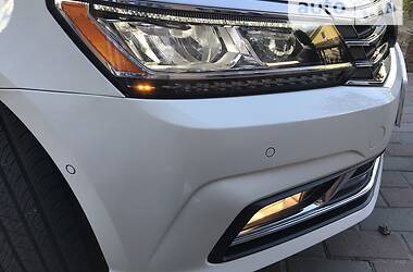 Седан Volkswagen Passat 2017 в Броварах