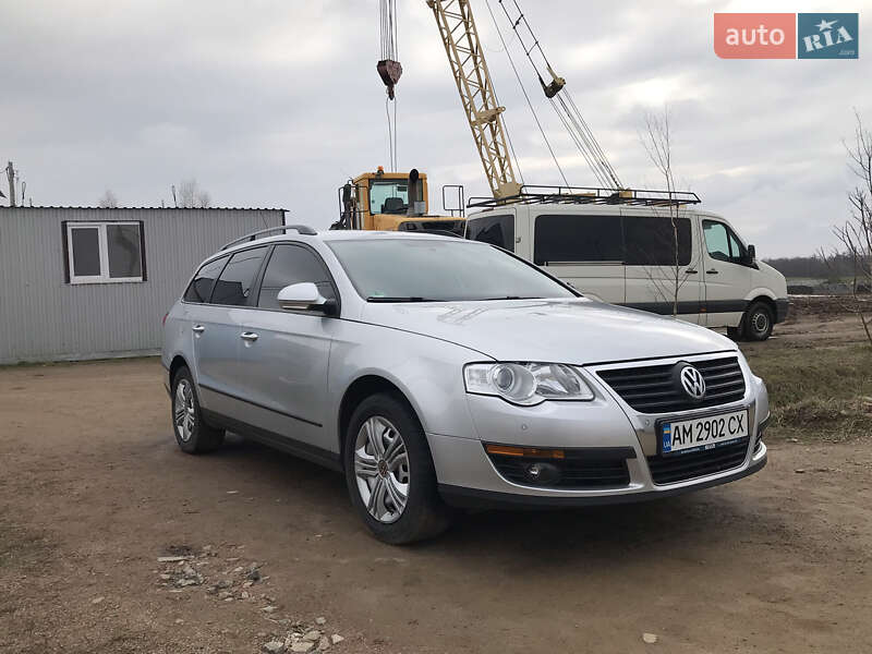 Универсал Volkswagen Passat 2010 в Ружине