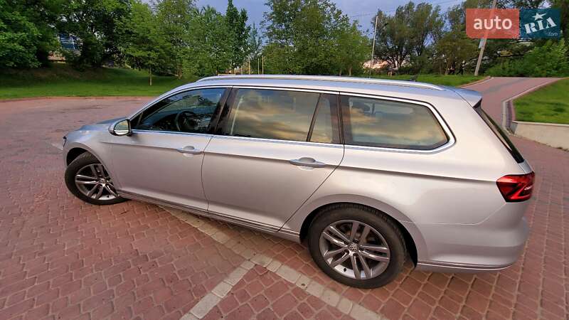 Универсал Volkswagen Passat 2017 в Ивано-Франковске фото 14 Универсал Volkswagen Passat 2017 в Ивано-Франковске