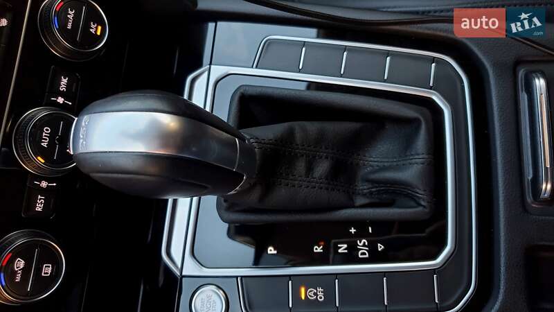 Универсал Volkswagen Passat 2017 в Ивано-Франковске фото 49 Универсал Volkswagen Passat 2017 в Ивано-Франковске