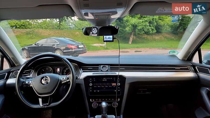 Универсал Volkswagen Passat 2017 в Ивано-Франковске фото 72 Универсал Volkswagen Passat 2017 в Ивано-Франковске