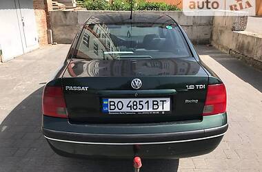 Седан Volkswagen Passat 1998 в Тернополе