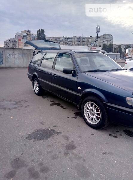 Универсал Volkswagen Passat 1996 в Харькове