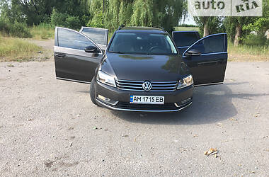 Универсал Volkswagen Passat 2014 в Житомире