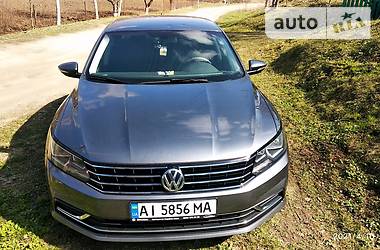 Седан Volkswagen Passat 2015 в Богуславе