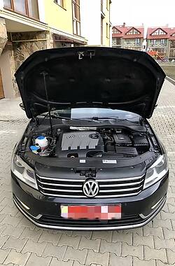 Універсал Volkswagen Passat 2012 в Бердичеві