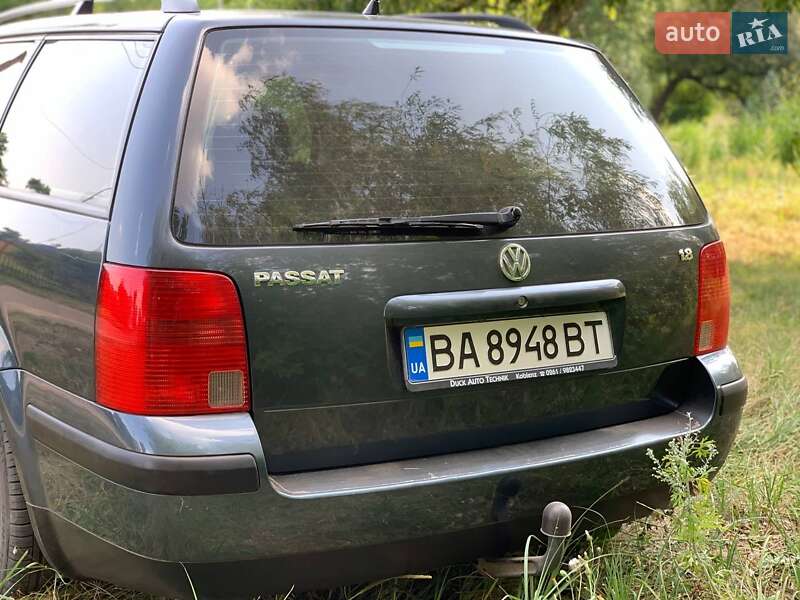 Універсал Volkswagen Passat 1999 в Олександрії
