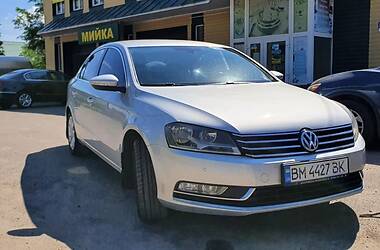 Седан Volkswagen Passat 2013 в Сумах