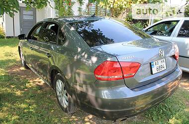 Седан Volkswagen Passat 2014 в 