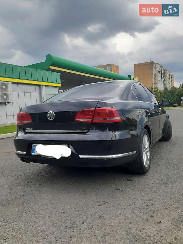 Седан Volkswagen Passat 2013 в Ужгороде фото 6 Седан Volkswagen Passat 2013 в Ужгороде