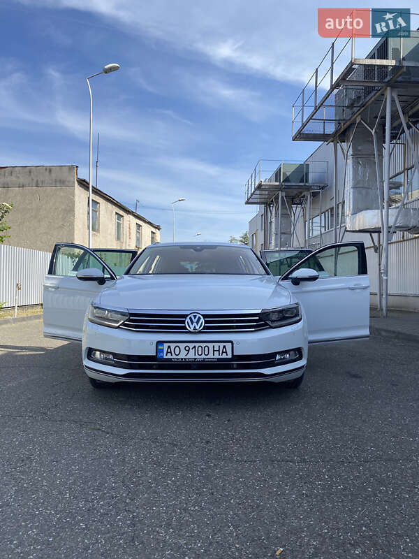 Універсал Volkswagen Passat 2017 в Іршаві