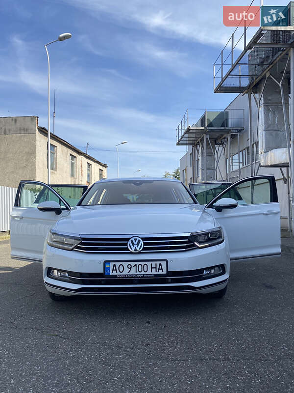 Універсал Volkswagen Passat 2017 в Іршаві