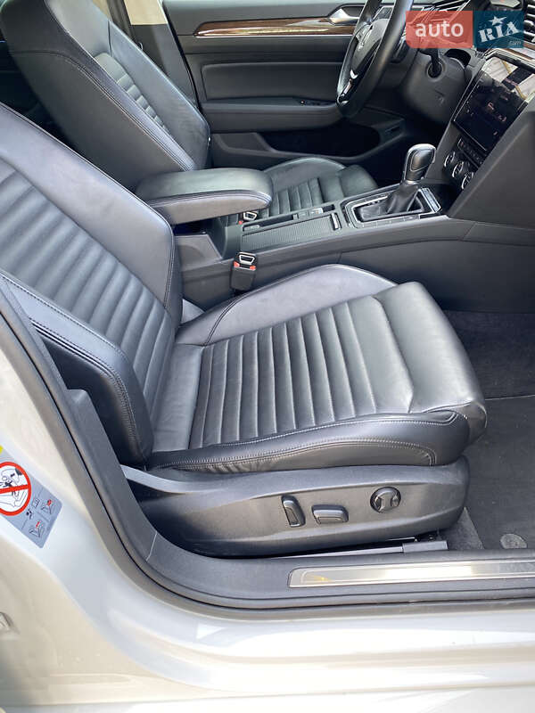 Універсал Volkswagen Passat 2017 в Іршаві