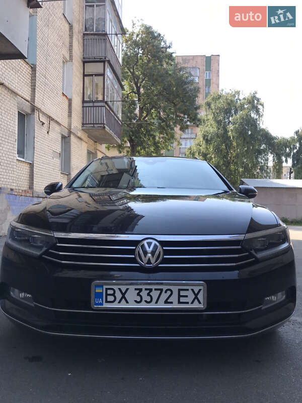 Универсал Volkswagen Passat 2017 в Хмельницком