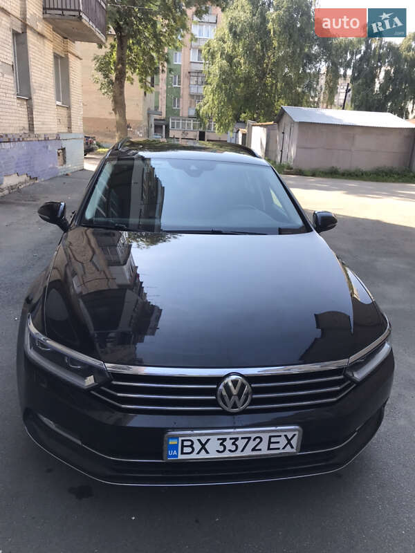 Универсал Volkswagen Passat 2017 в Хмельницком