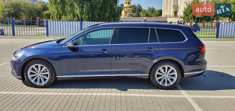 Универсал Volkswagen Passat 2015 в Львове
