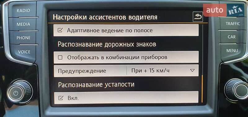 Универсал Volkswagen Passat 2015 в Львове