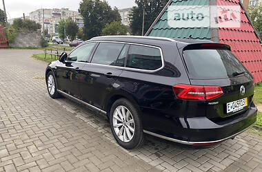 Универсал Volkswagen Passat 2017 в Ковеле