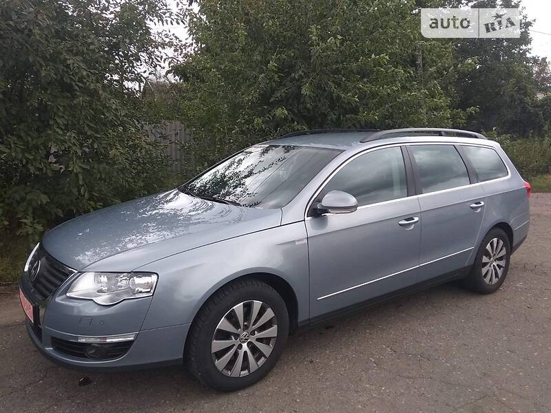 Універсал Volkswagen Passat 2010 в Краматорську