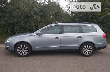 Універсал Volkswagen Passat 2010 в Краматорську